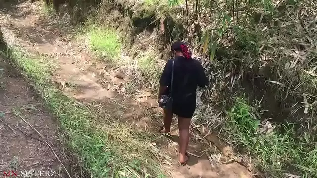 Welcome to the Pleasure Kingdom ~ Explore the Ideal Female Figure with Us!