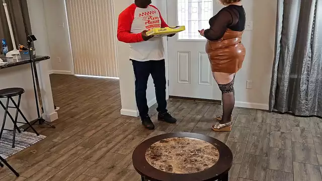Pizza Delivery Guy's Biggest Mistake ~ Jizz on the Pizza and Booty Worship!