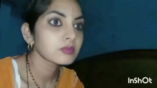 Crave the Luscious curves of this Indian newly-wed as she gets Fucked by her Boyfriend behind her unsuspecting