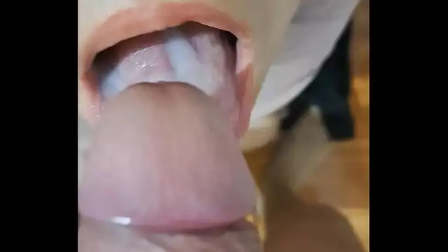 OMG! Get Ready to Melt Over This Luscious Thai Babe Drinking Water!