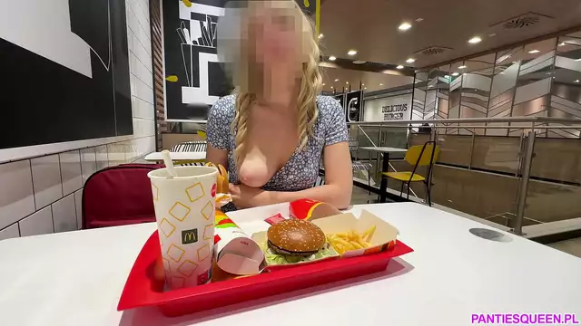 Must-See! Luscious Blonde Flashes Her Juicy Pumped Pussy in Public Restaurant