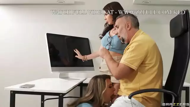 Nerdy IT Girls Get Fucked Hard 24/7! Ella Reese & Charly Summer's Steamy Brazzers Scene - Watch Now on ZZFull!