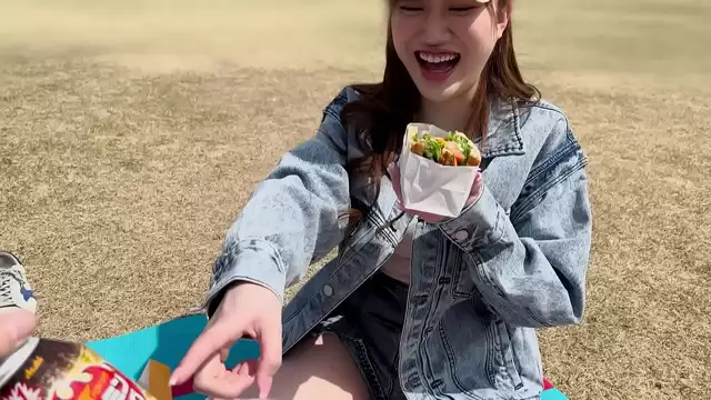 Experience the Ultimate Busty Girl and Icharaboe Giant ~ Sensual Massage with Masculine Oil