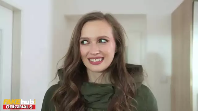 JAVhub - Tinder Catfishing Gone Right! Meet the Huge Cock That Creampied Her Pussy - Uncensored