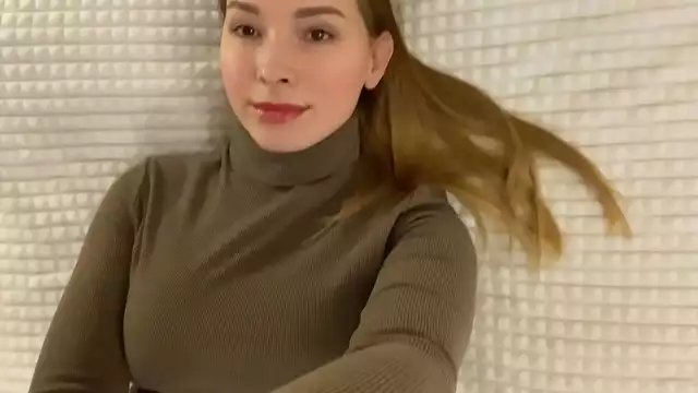 LolyLola's Luscious Assets on Display ~