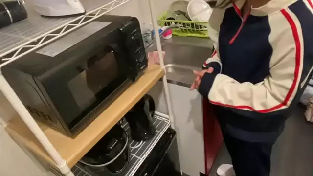 Luscious Japanese beauty seduces her cuffed lover in a steamy night of passion!