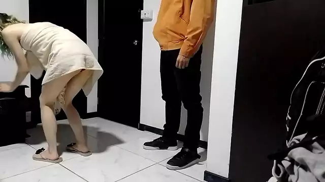 Enjoy the Ride ~ Stacked MILF Gets Fucked by the Delivery Man in Her Luscious Panties