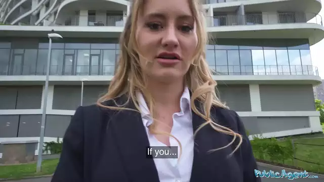 Japanese Harajuku Girl Gets Banged By A Huge Fat Cock in Public Washroom