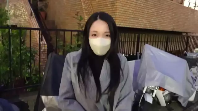 Discover the Charms of Japanese Glamour Girls in H-Cup Paradise!