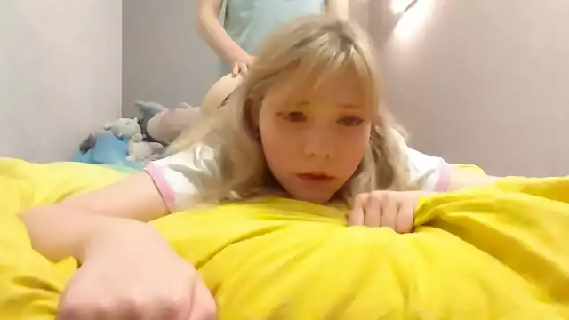 Curvy Cutie Gets Fucked When She Can't Resist Taking a Break from the PC