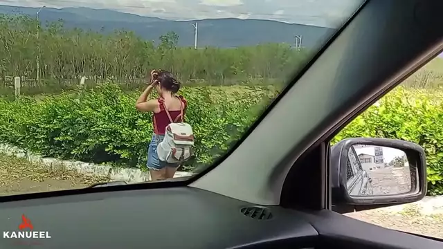 Discovered a Sexy Petite on the Street and Got a Ticket to her Place in Exchange for a Good Fuck