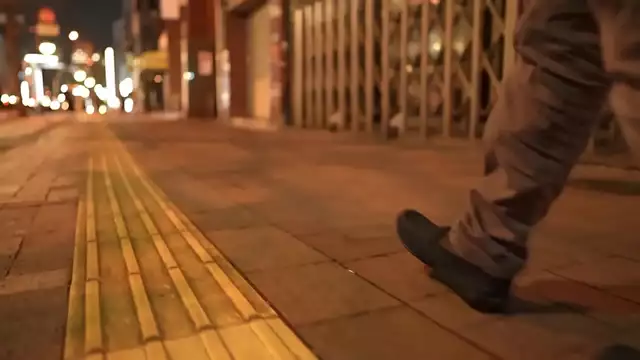 Caught in a Passionate Affair with a Kansai-born Beauty and a Handsome Freelancer ~